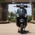 What is the mileage of vespa old model?